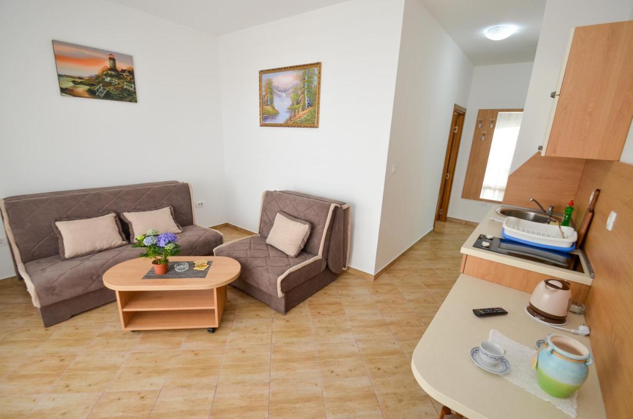 בודווה Apartments Ivanovic מראה חיצוני תמונה