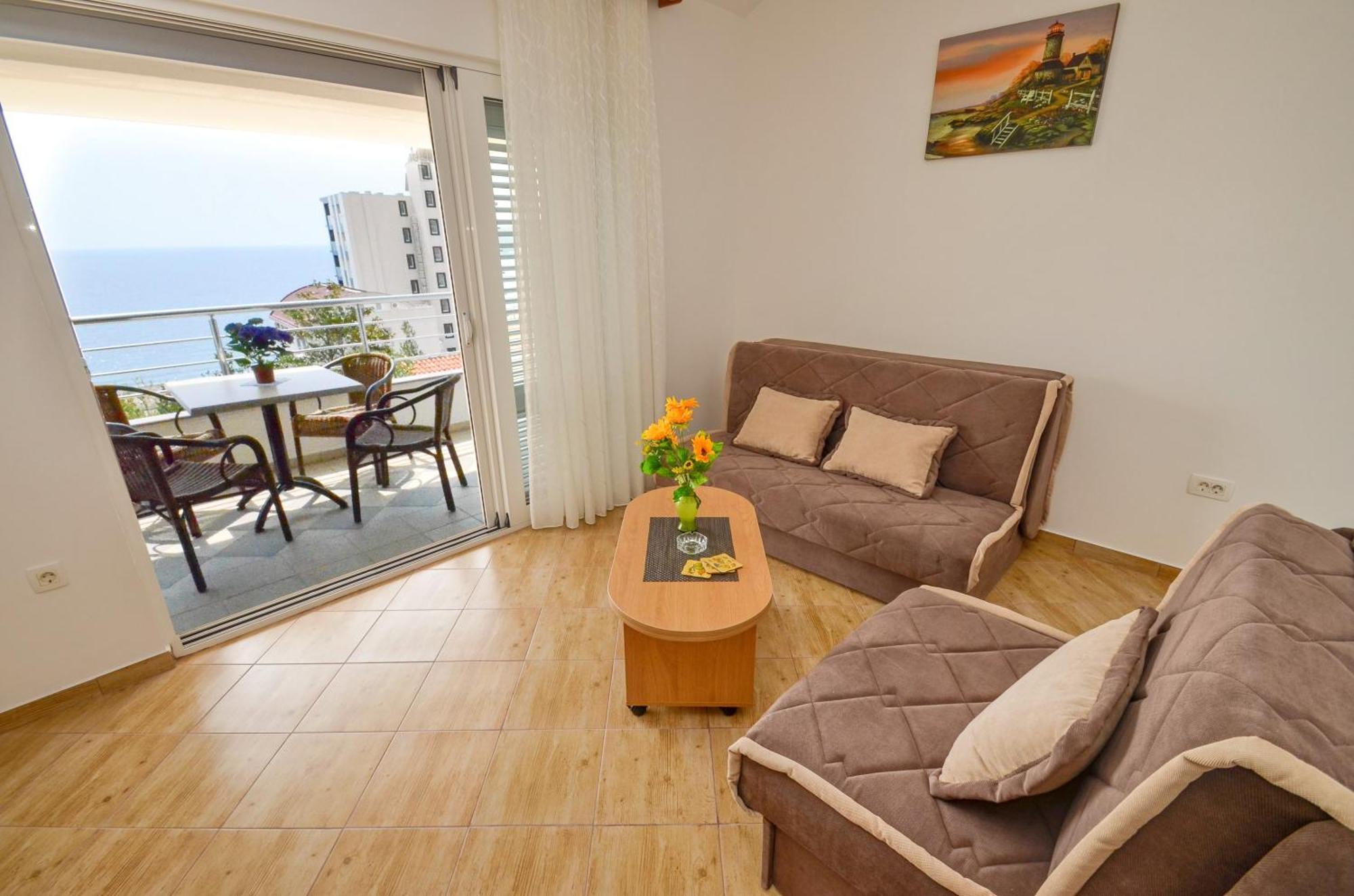 בודווה Apartments Ivanovic מראה חיצוני תמונה