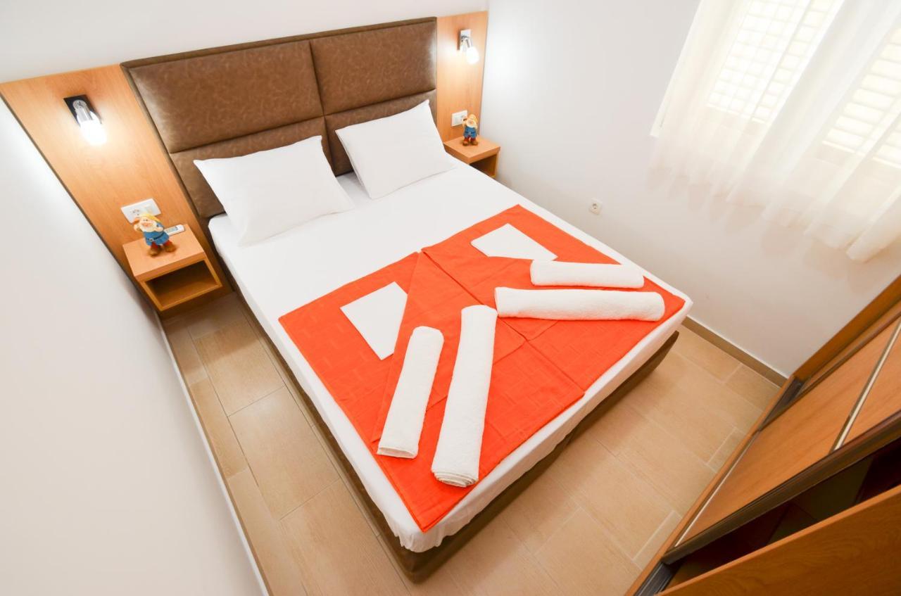 בודווה Apartments Ivanovic מראה חיצוני תמונה