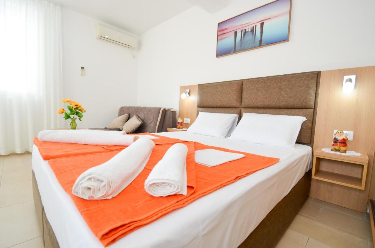 בודווה Apartments Ivanovic מראה חיצוני תמונה